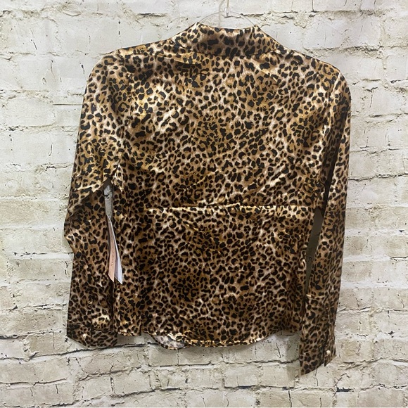 NWT Sweet Rain Brown Black Leopard Print Pearl Button Up Silky Feel Shirt - Picture 4 of 6